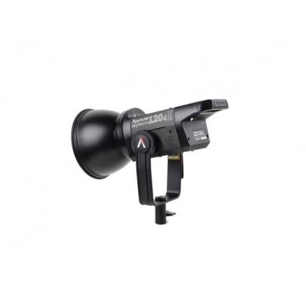 Eclairage Aputure 120D MKII avec Light Dôme et kit fresnel + pied